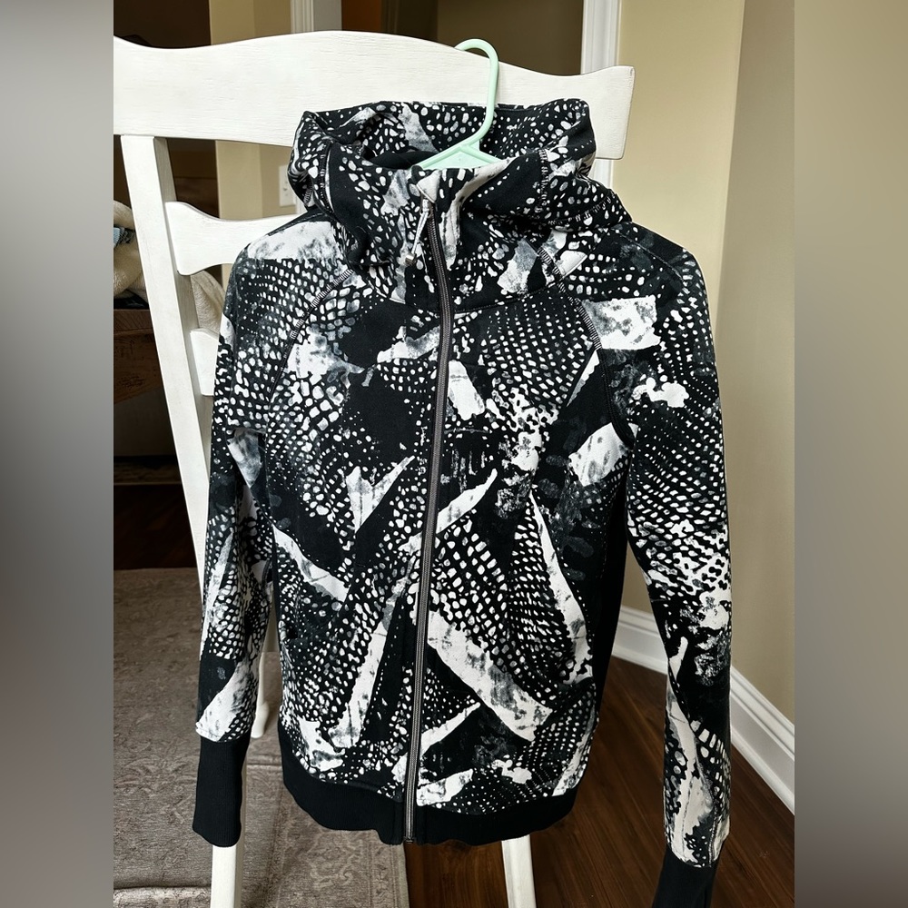 Lululemon Scuba Hoodie